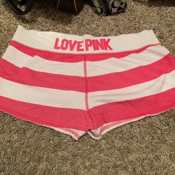 Shorts - Picture 2 of 2